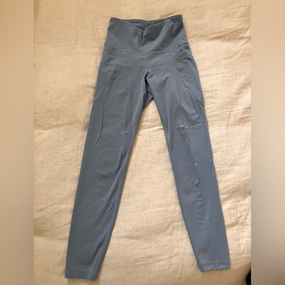 Old Navy Leggings with pockets, light blue, sz small